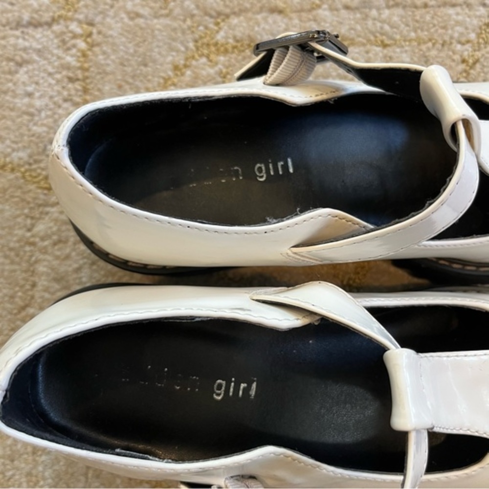 Madden Girl Hollyy Loafer shoes Mary Jane lug sole vegan leather white black - Picture 11 of 11